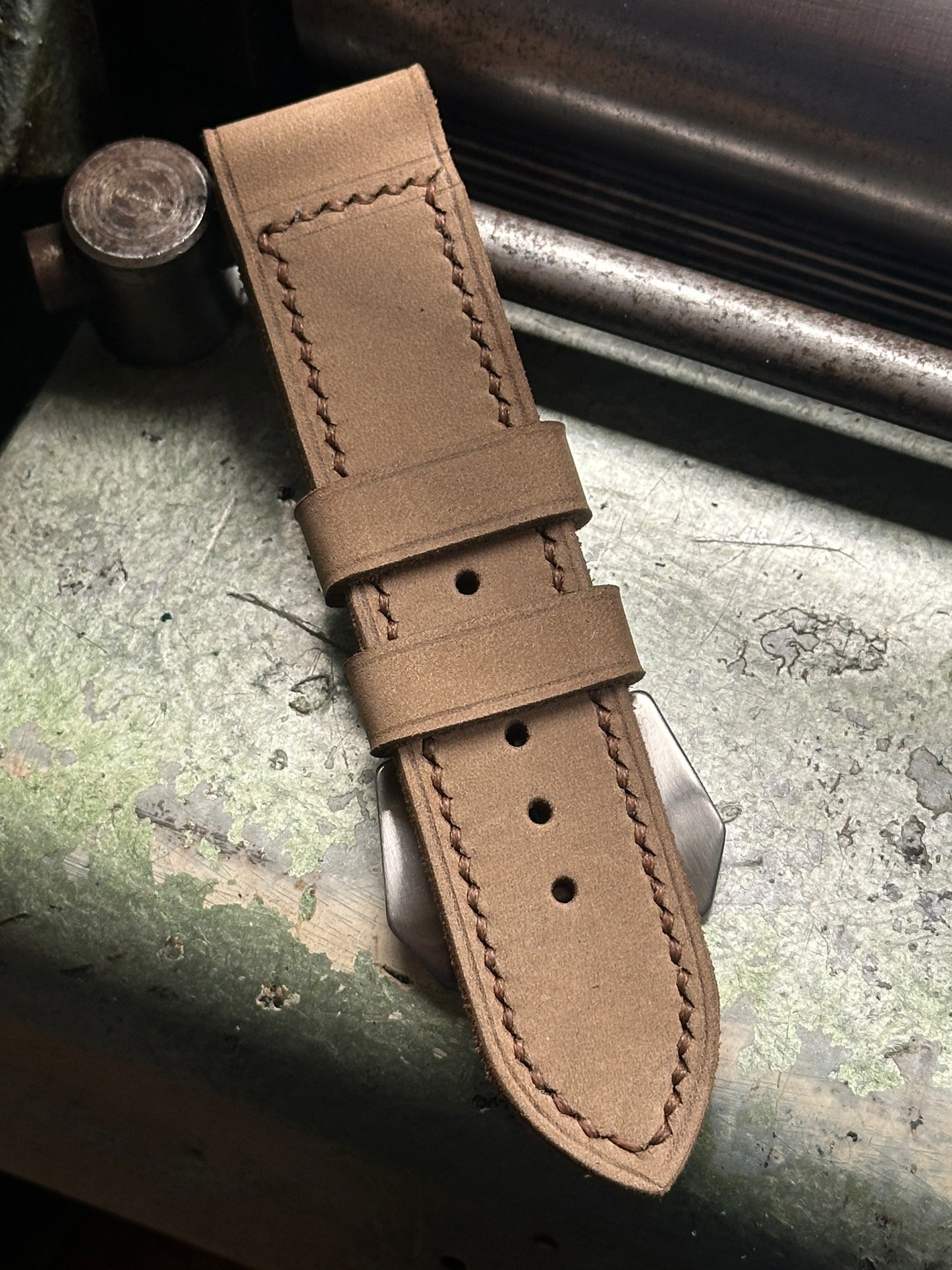 *NEW* DEVAS - TOBACCO Vintage style [sanders] strap