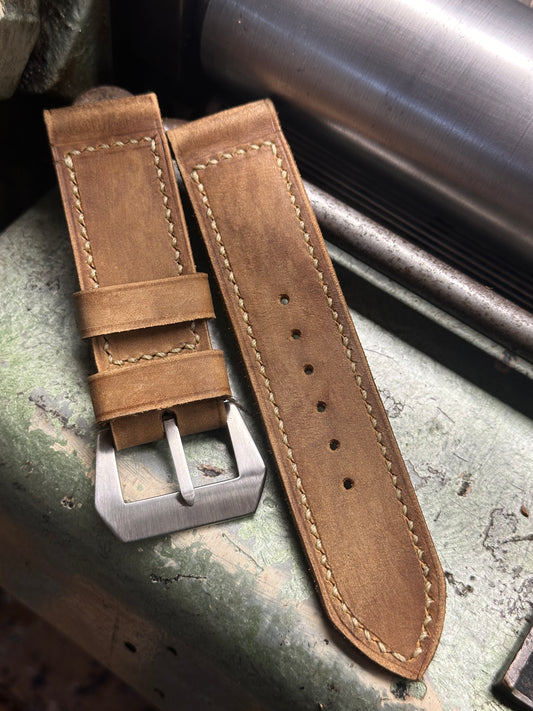 TYPHON Vintage style [sanders] strap W: 26/26 L: 140/80 T: 4,0mm