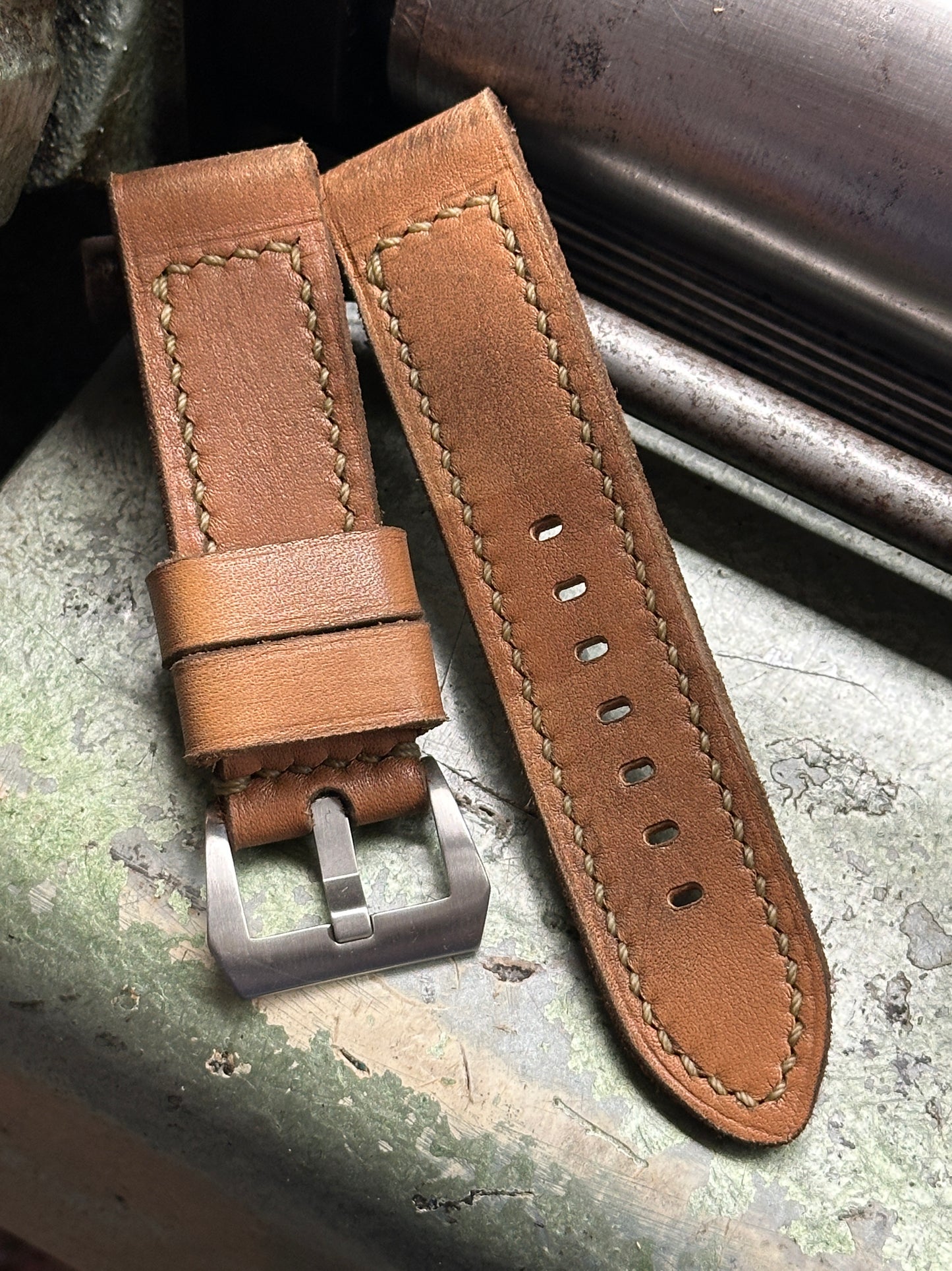 AUDERE ANZIANE Vintage style [sanders] strap W: 22/22 L: 120/75 T: 4,0mm
