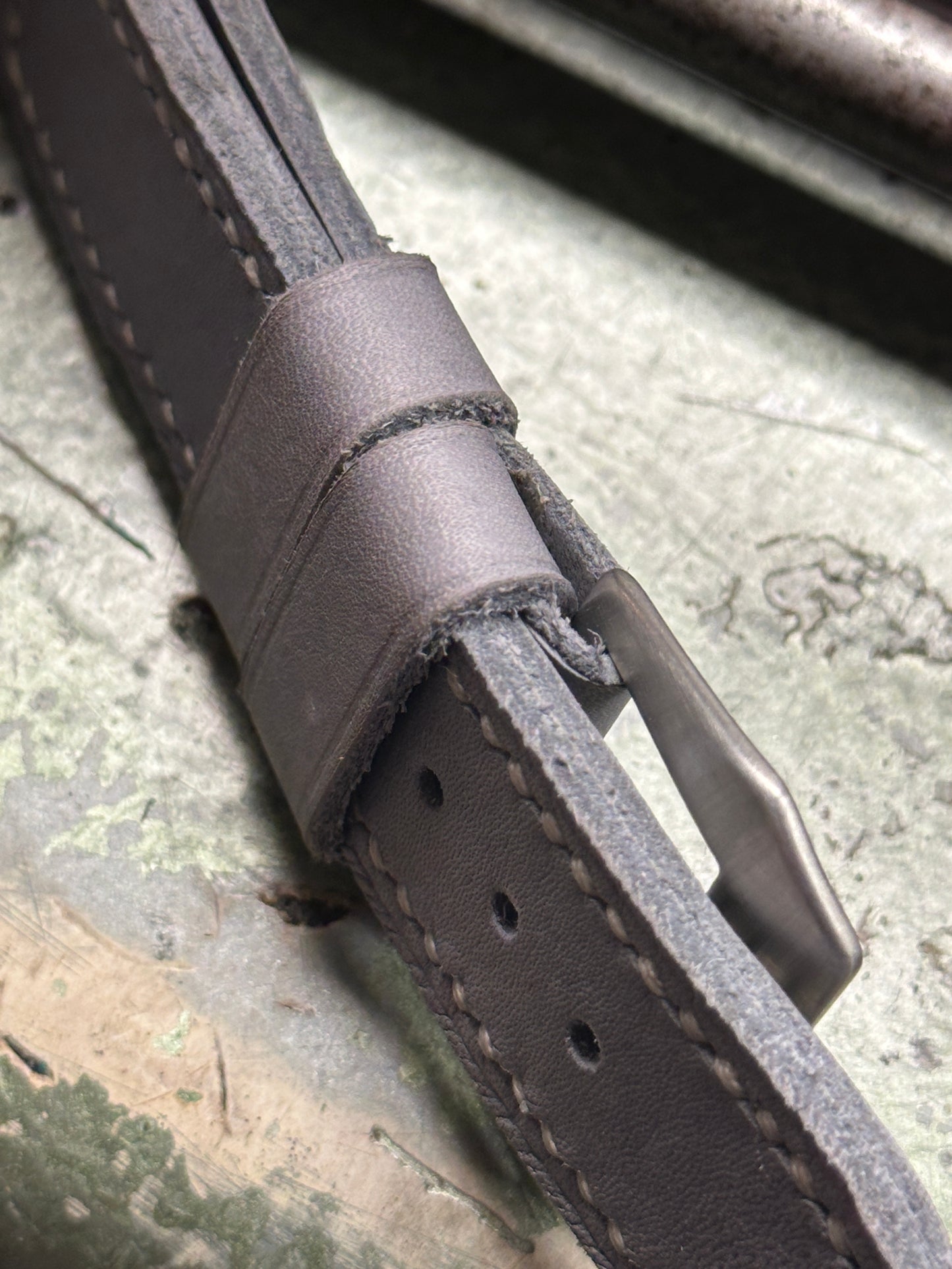 INTREPID Vintage style [sanders] strap W: 24/24 L: 130/80 T: 3,5mm
