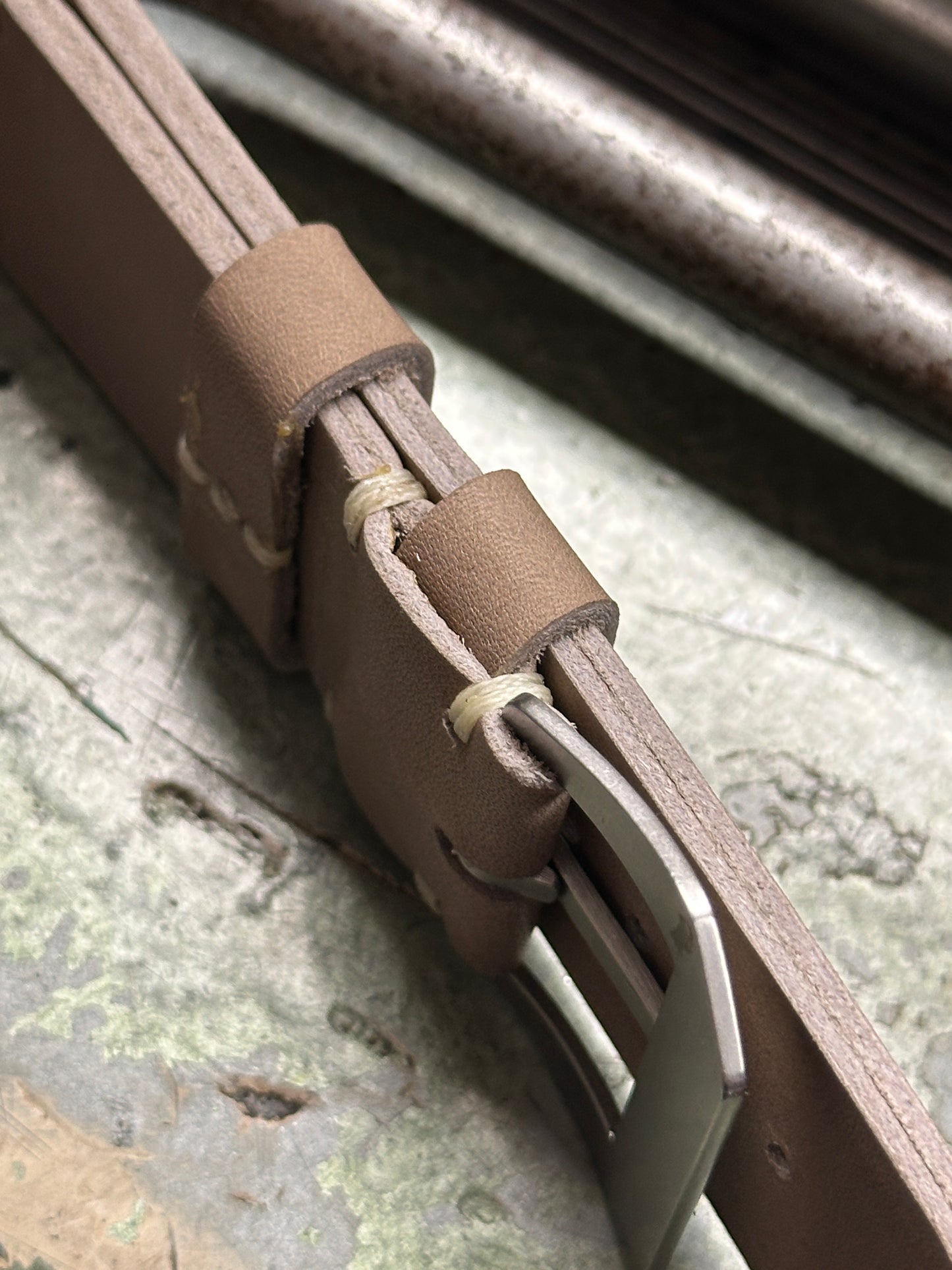 CURA Minimal style [sanders] strap W: 26/26 L: 135/75 T: 3,5mm