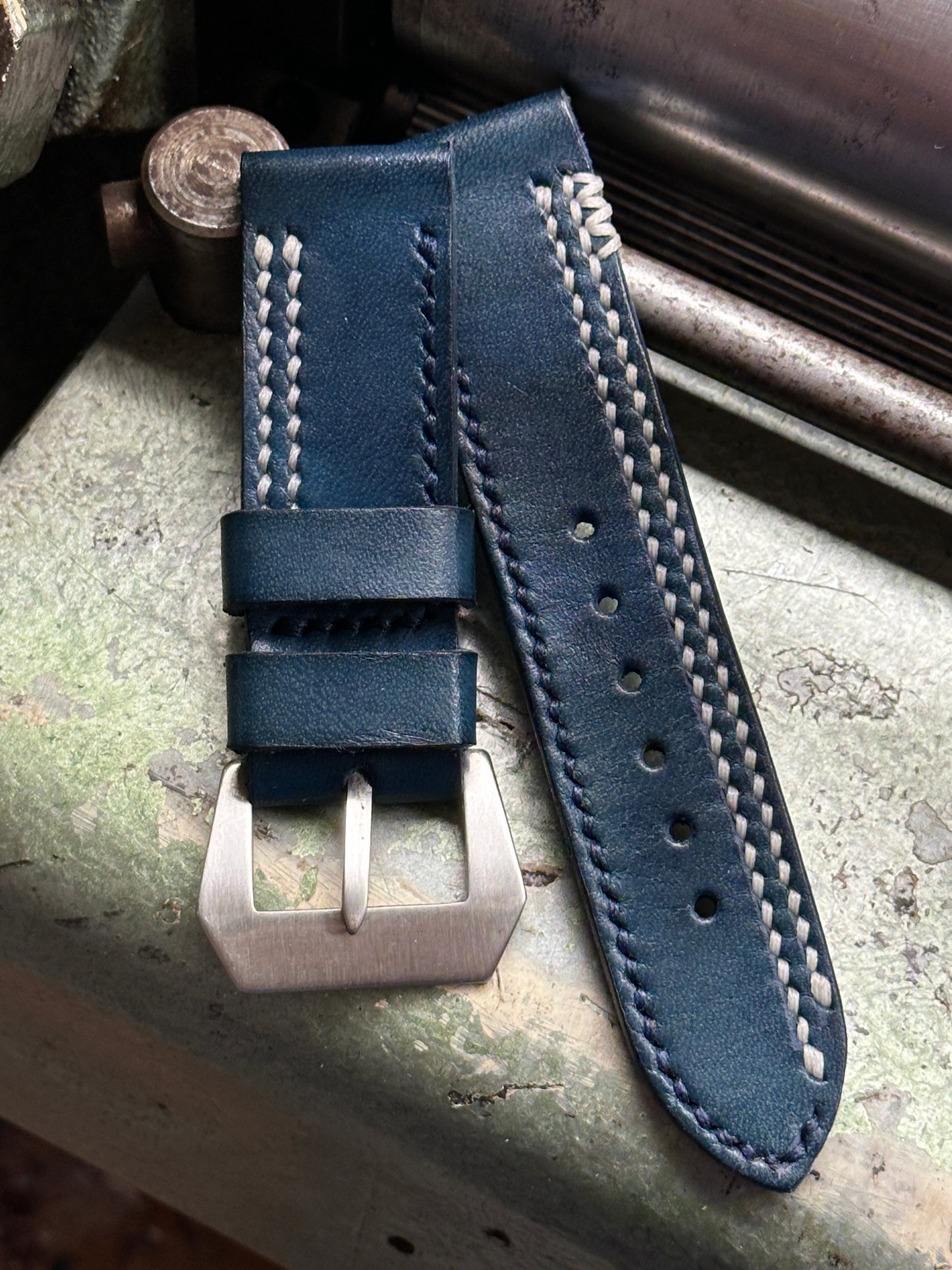 PHAEDRA CUSTOM PATINA BLUE - WHITE [sanders] strap W: 24/24 L: 125/75 T: 3,2mm