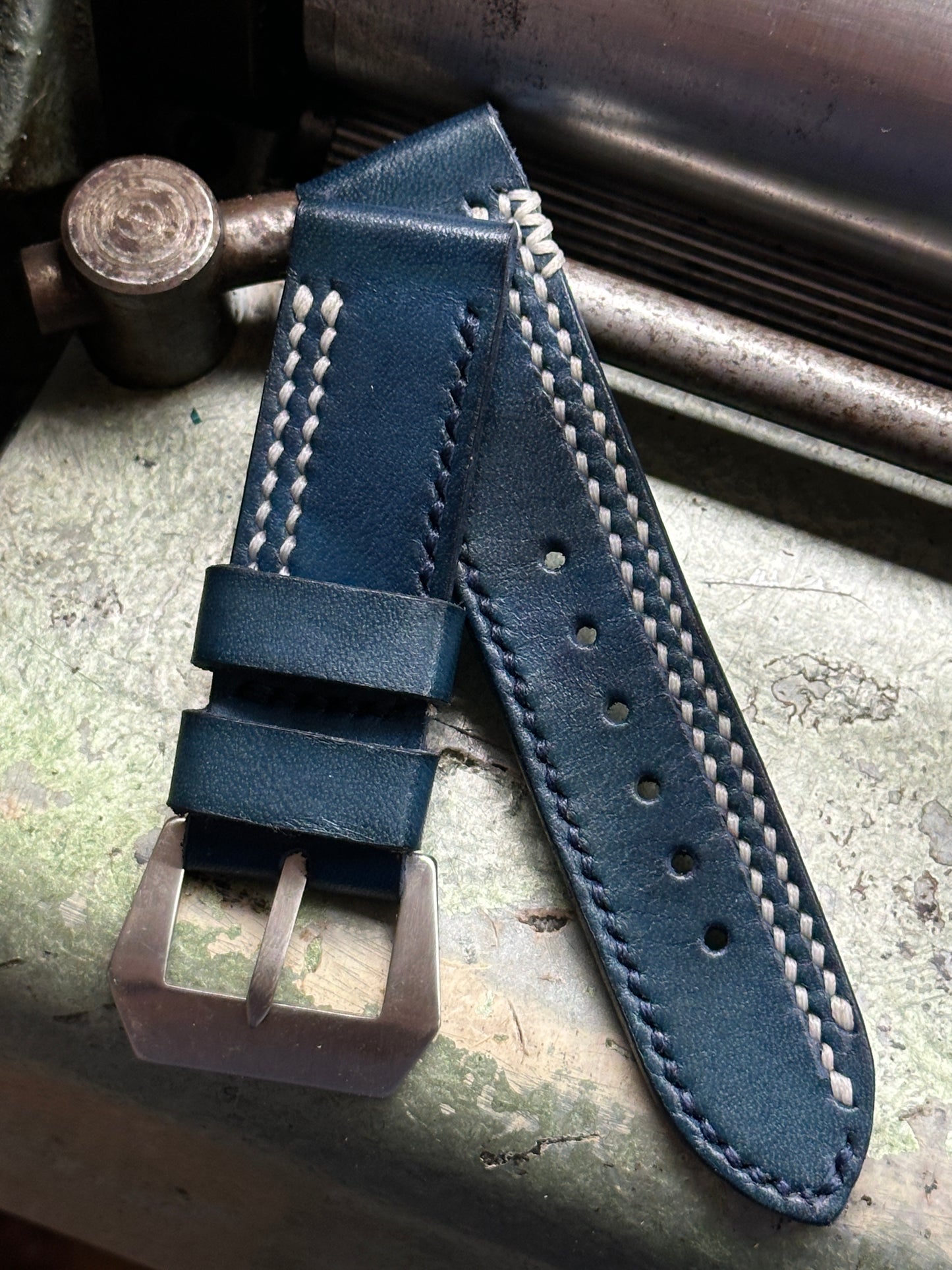 PHAEDRA CUSTOM PATINA BLUE - WHITE [sanders] strap W: 24/24 L: 125/75 T: 3,2mm